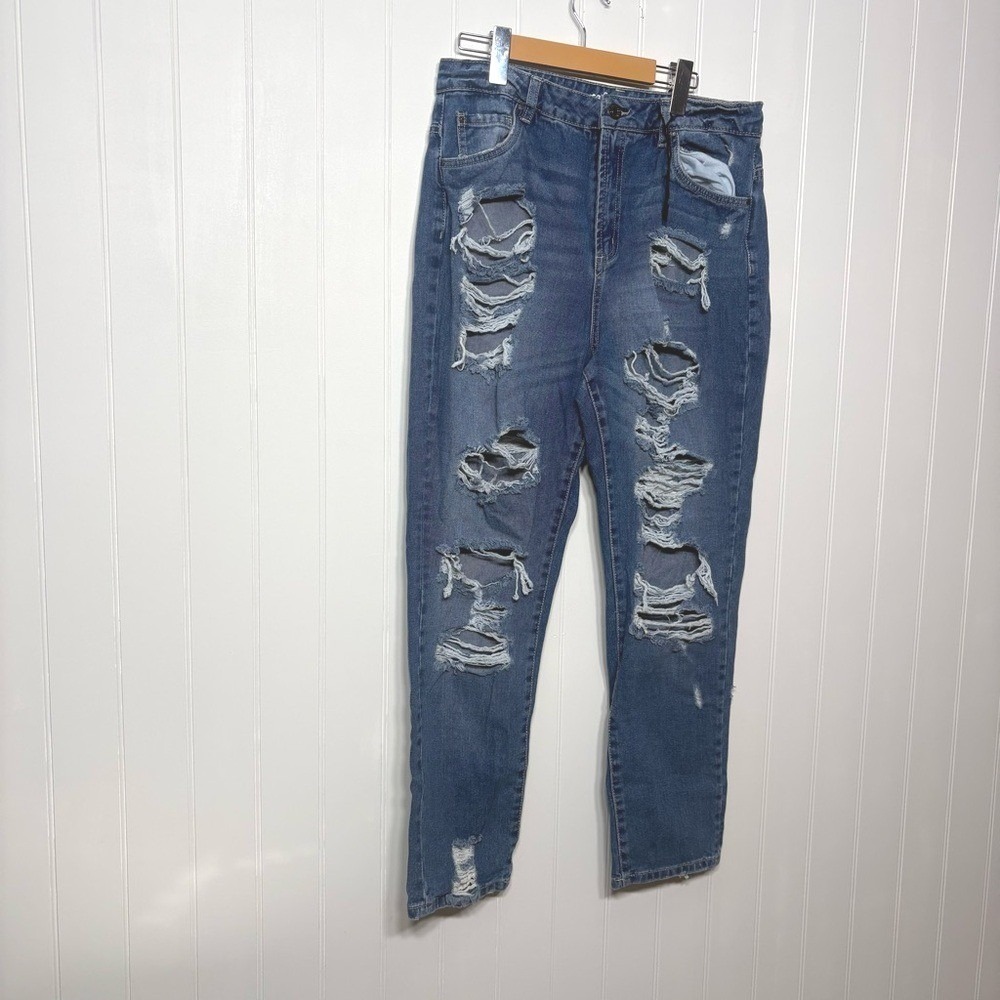 Refuge Denim Mom Vintage High‎ Rise Distressed Ripped Blue Jeans Size 11